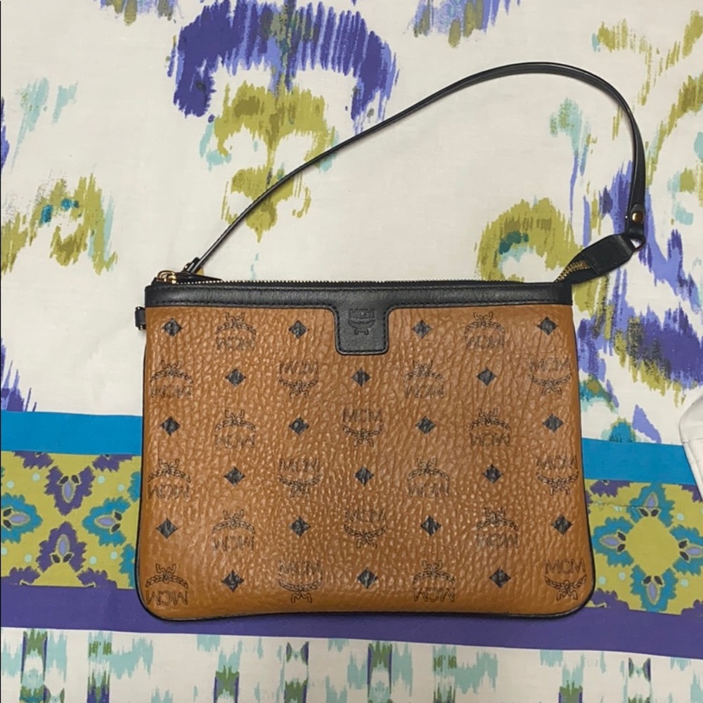 MCM clutch